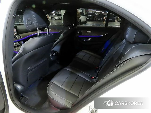 Mercedes-Benz E-Class W213 id 3793988 из Кореи 17