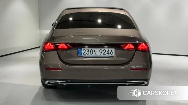 Mercedes-Benz E-Class W214 id 3619744 из Кореи 17