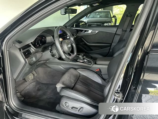 Audi A4L id 4259461 из Китая 11