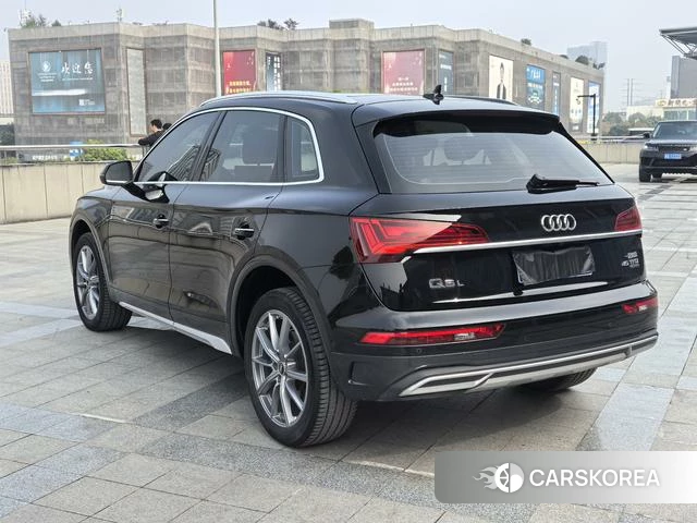 Audi Q5L id 4272805 из Китая 13