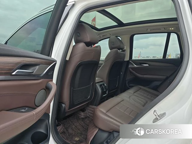 BMW X3 id 3857977 из Китая 10