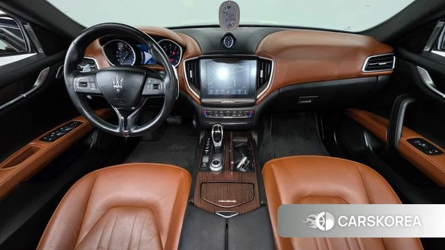 Maserati Ghibli id 4776474 из Кореи 31