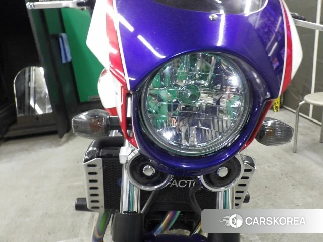 Honda CB1300SF id 3950159 из Японии 31
