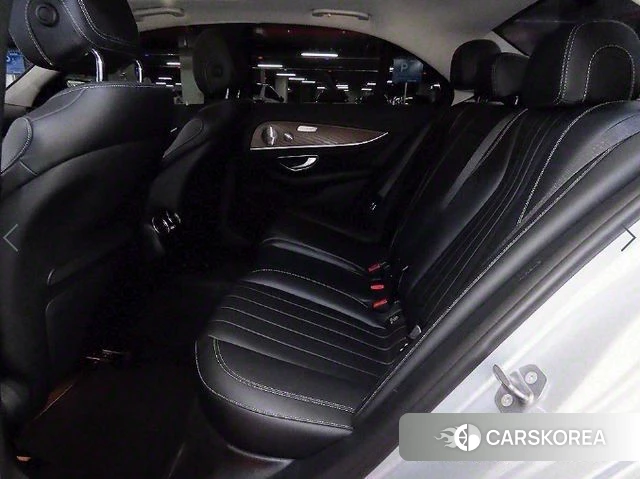 Mercedes-Benz E-Class W213 id 3886468 из Кореи 17