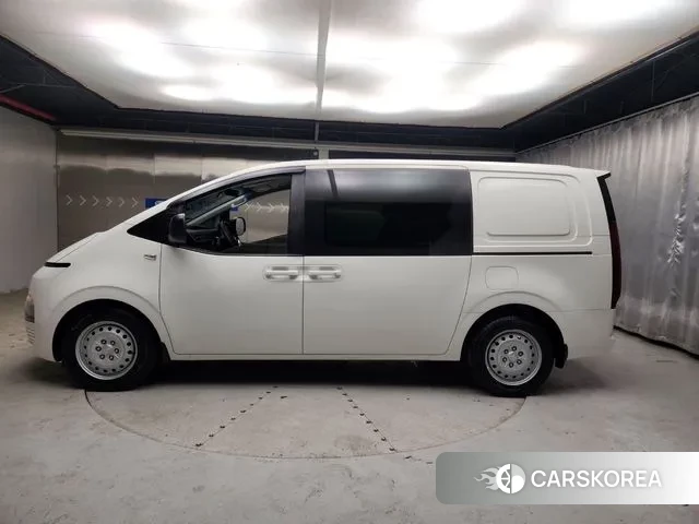 Hyundai Staria id 3237870 из Кореи 16