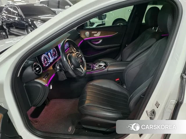 Mercedes-Benz E-Class W213 id 3489216 из Кореи 14