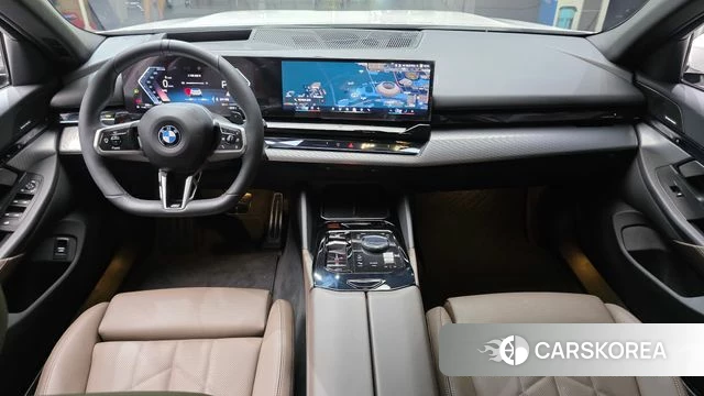 BMW 5 Series (G60) id 4590039 из Кореи 27