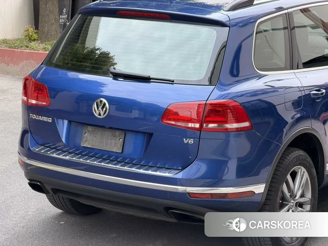 Volkswagen Touareg id 4213102 из Китая 17