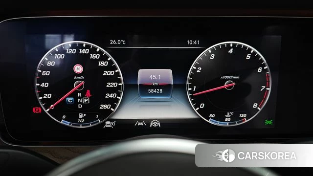 Mercedes-Benz E-Class W213 id 4507897 из Кореи 33