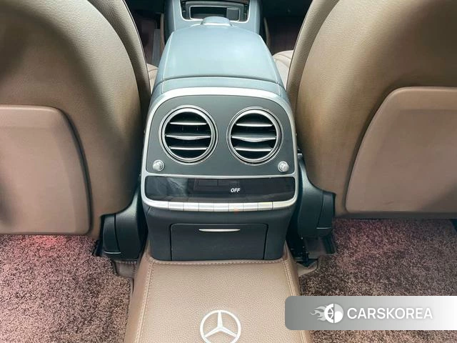 Mercedes-Benz S-class id 4209332 из Китая 21