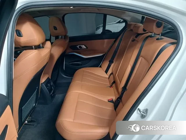 BMW 3 Series (G20) id 3664576 из Кореи 17