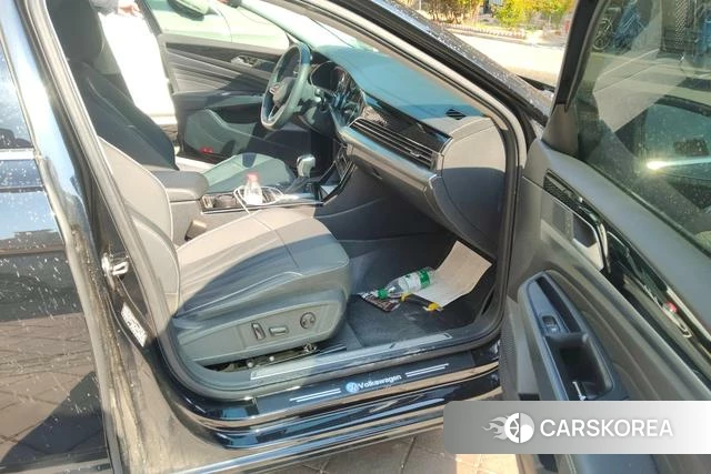 Volkswagen Passat id 4272304 из Китая 14