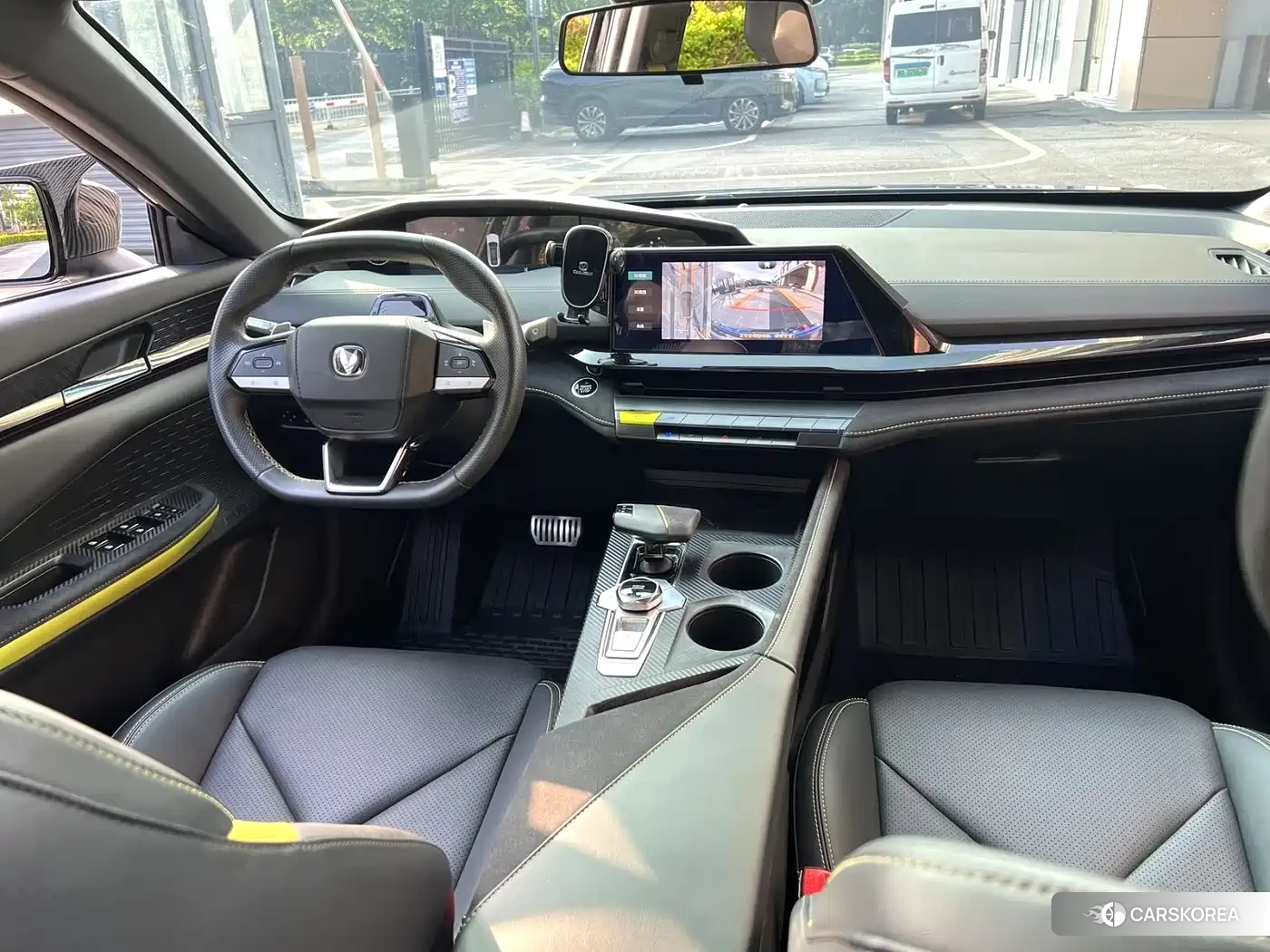 Chang'an Changan UNI-V id 4565346 из Китая 7