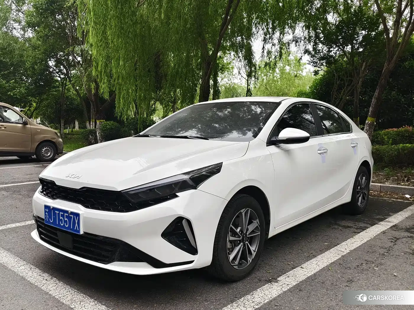 Kia K3 id 4601006 из Китая 7