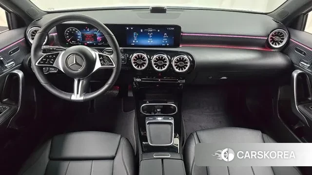 Mercedes-Benz A-Class W177 id 3648853 из Кореи 17