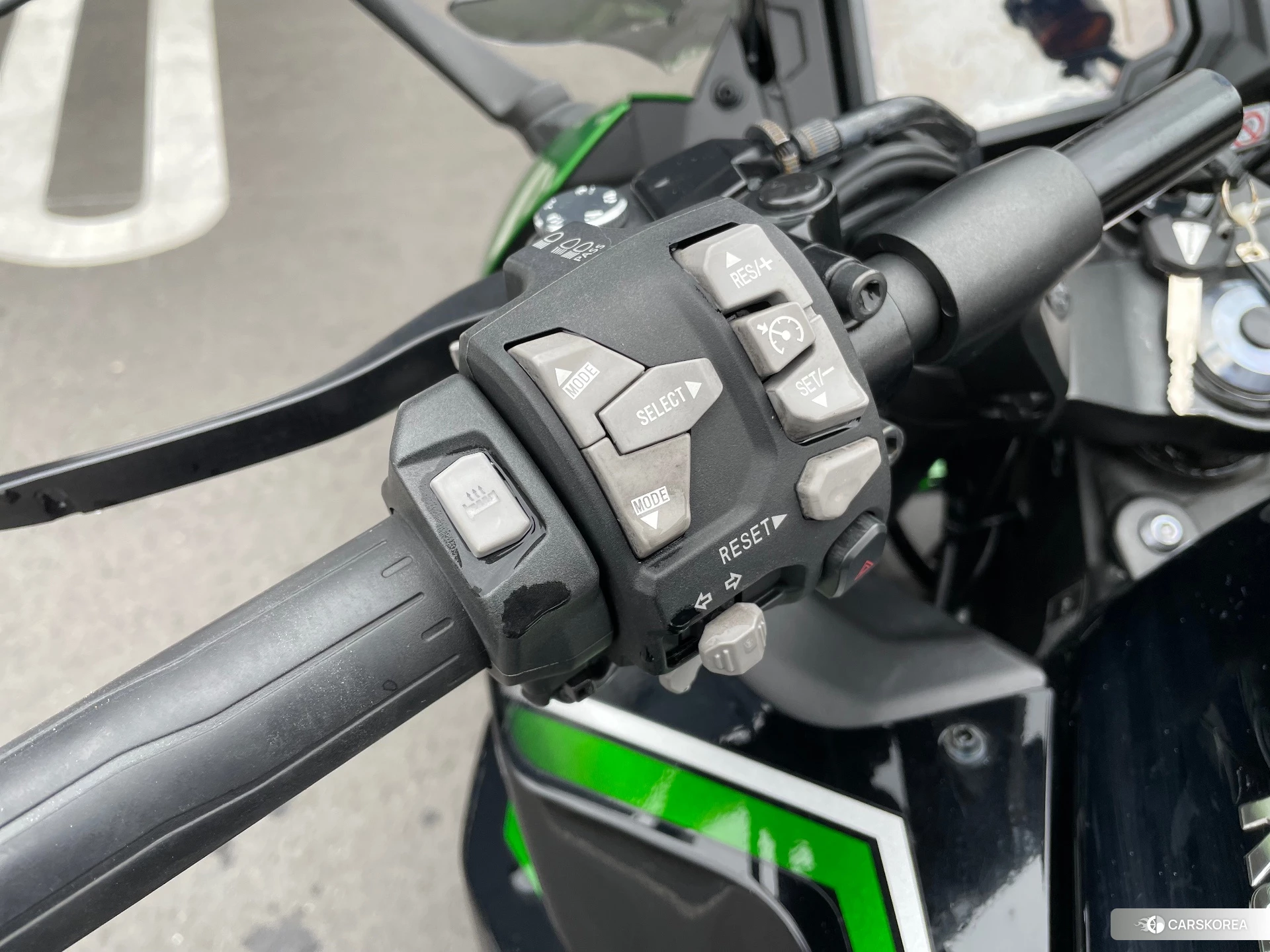 Kawasaki NINJA 1000 SX id 3947761 из Японии 21
