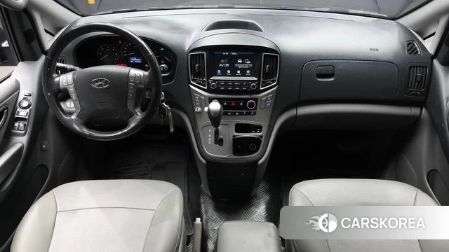 Hyundai The New Grand Starex id 4482378 из Кореи 29