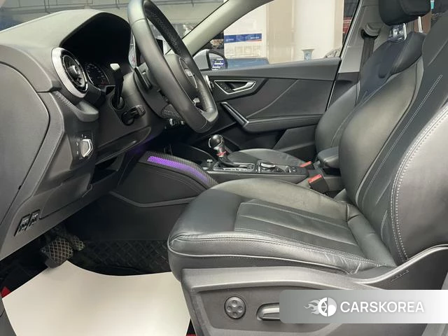 Audi Q2L id 4290472 из Китая 15