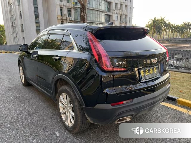 Cadillac XT4 id 4221809 из Китая 13