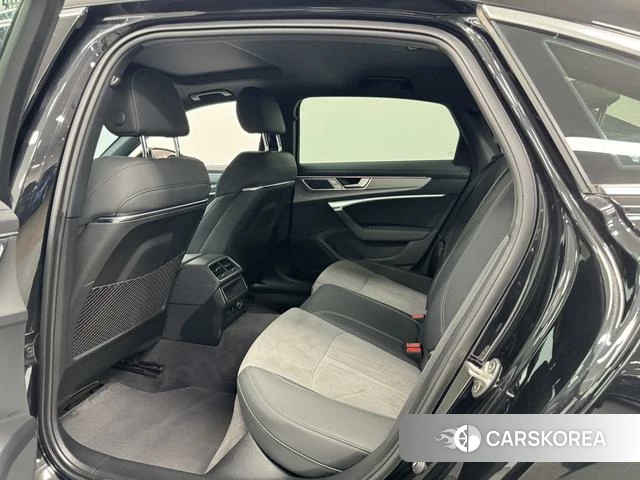 Audi A6L id 4255983 из Китая 16