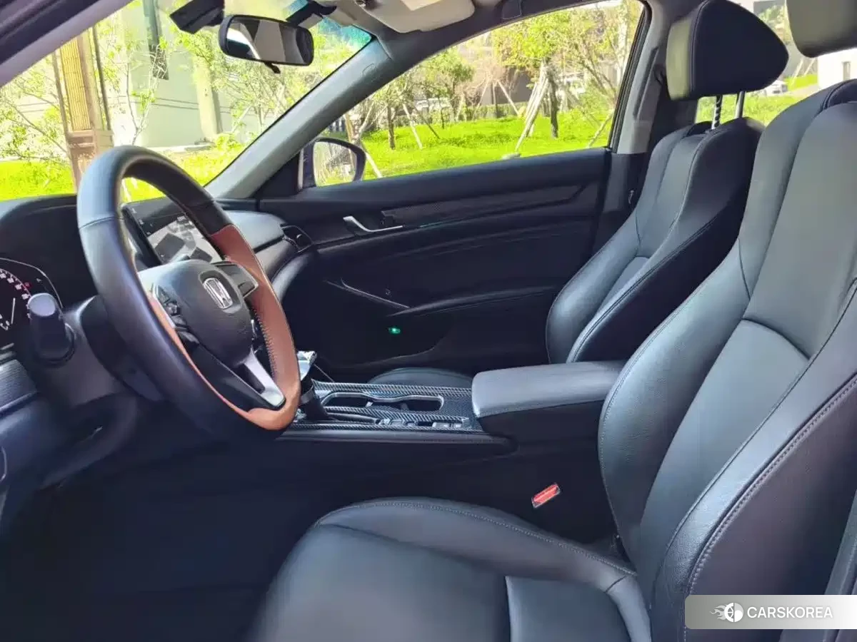 Honda Accord id 4622483 из Китая 7