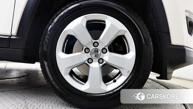 Jeep Compass 2nd Generation id 3789408 из Кореи 17