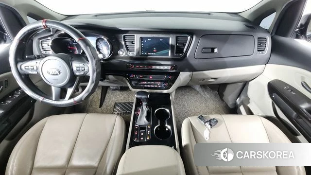 Kia The New Carnival id 4268773 из Кореи 17