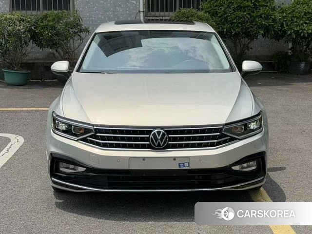 Volkswagen Magotan id 4278624 из Китая 7