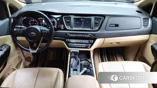 Kia The New Carnival id 3598919 из Кореи 17