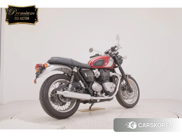 Triumph BONNEVILLE T120 2025 из Японии, фото 5
