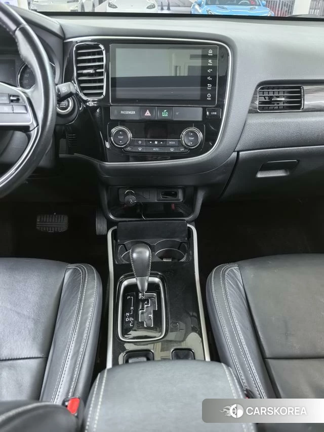 Mitsubishi  Outlander id 4217413 из Китая 16