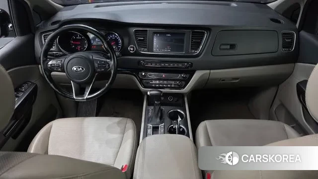 Kia The New Carnival id 3375091 из Кореи 17