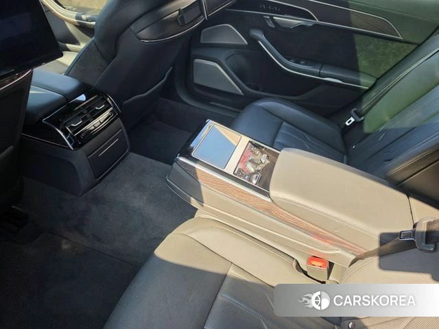 Audi A8 (D5) id 4282836 из Кореи 17