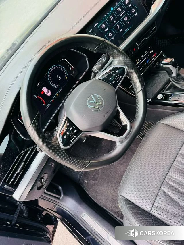 Volkswagen Passat id 4259091 из Китая 7