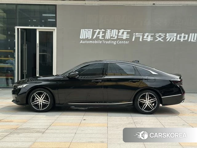 Honda Accord id 4263520 из Китая 23