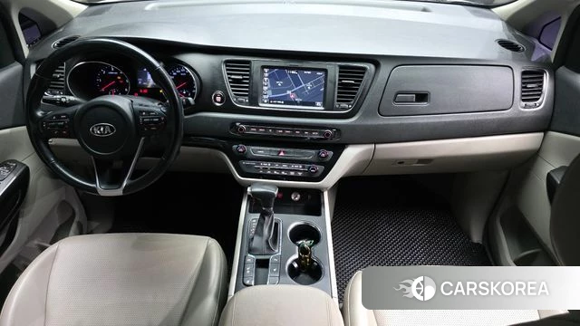 Kia The New Carnival id 4652142 из Кореи 17