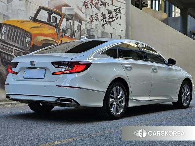 Honda Accord id 4259288 из Китая 9