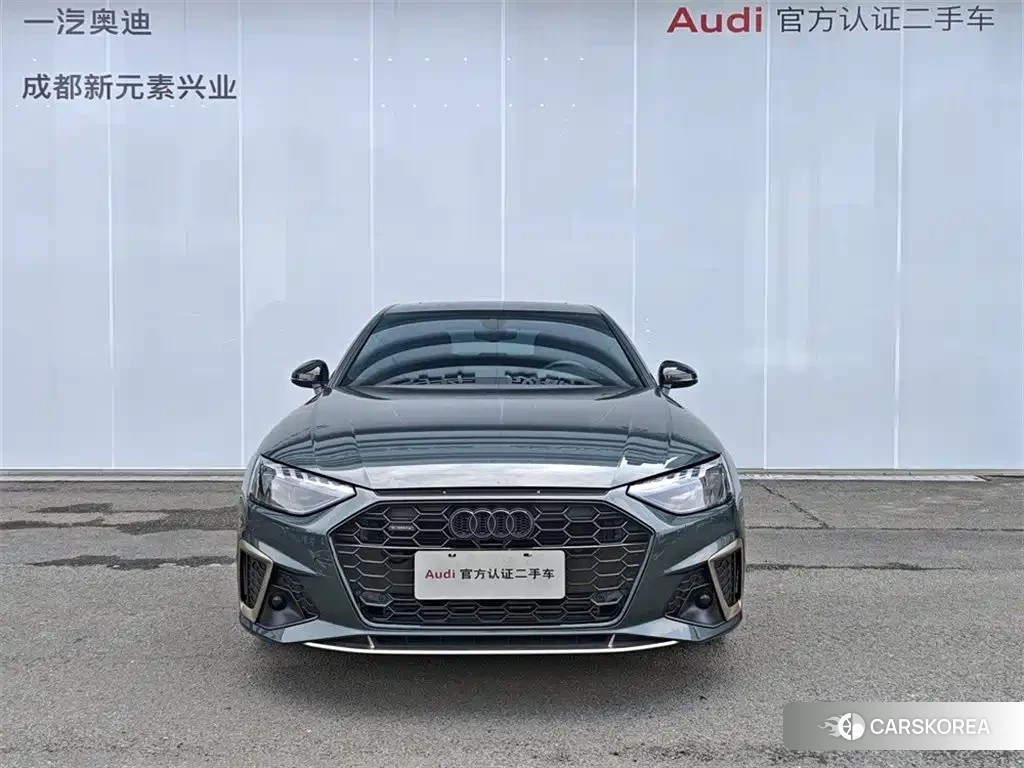 Audi A4L id 4577418 из Китая 14