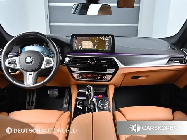 BMW 5 Series (G30) id 2964224 из Кореи 17