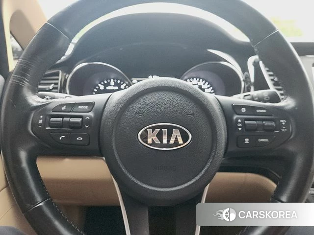 Kia The New Carnival id 4689350 из Кореи 14