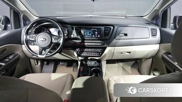 Kia The New Carnival id 4447317 из Кореи 28