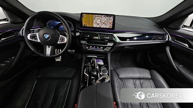 BMW 5 Series (G30) id 4283804 из Кореи 36