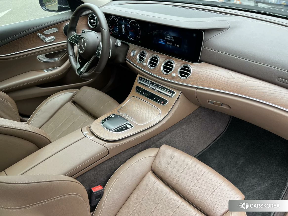 Mercedes-Benz E-class id 4441260 из Китая 13