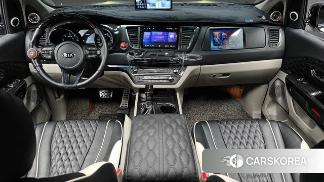 Kia The New Carnival id 4285610 из Кореи 17