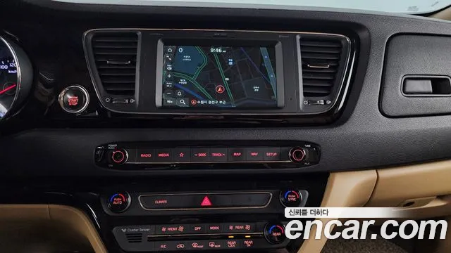 Kia The New Carnival id 2658422 из Кореи 17