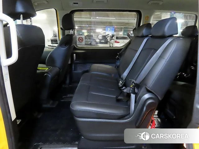 Hyundai Staria id 4612823 из Кореи 17