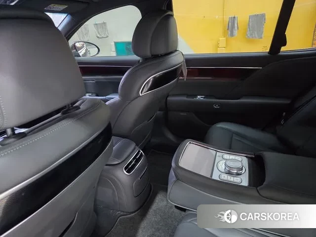 Genesis G90 (RS4) id 3415853 из Кореи 13