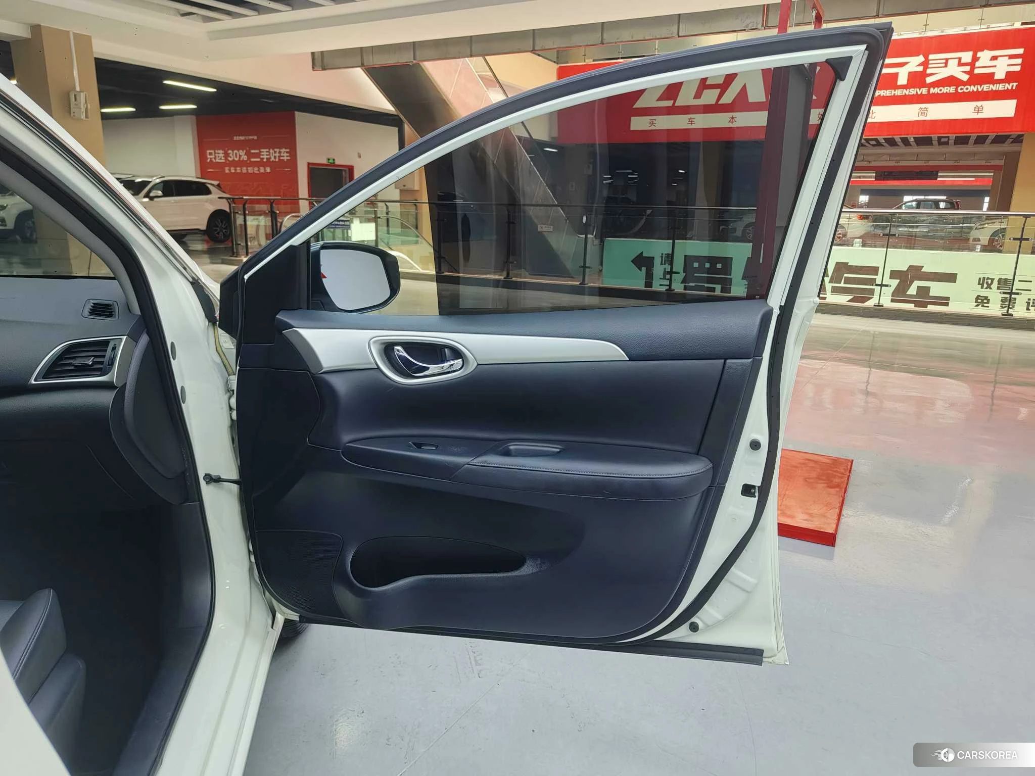 Nissan Xuan Yi id 4426829 из Китая 39