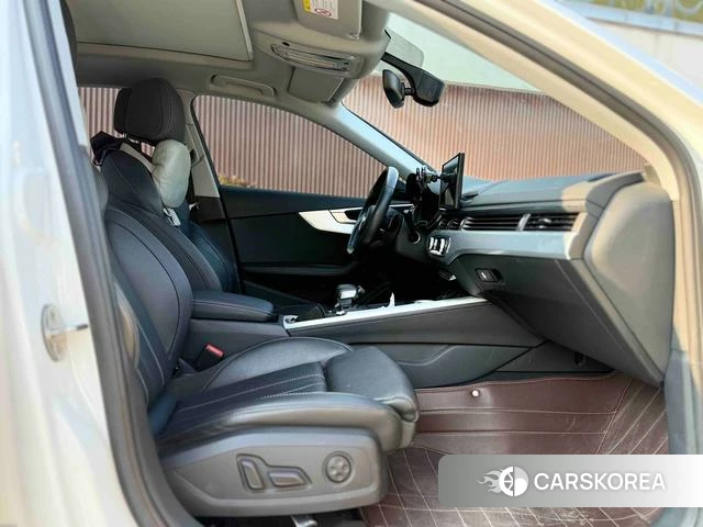 Audi A4L id 4265056 из Китая 14