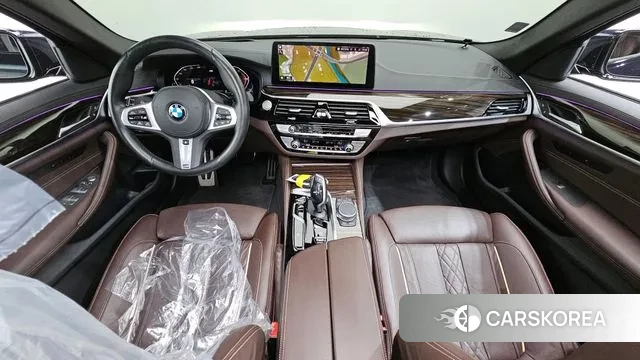 BMW 5 Series (G30) id 2930964 из Кореи 17